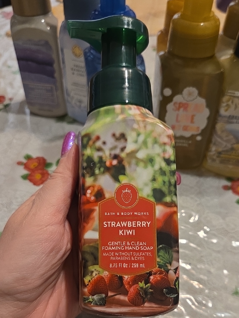 Nwt Bath & Body Works Strawberry Kiwi